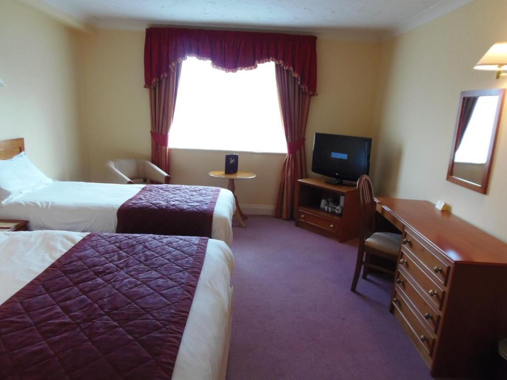 Potters International Hotel