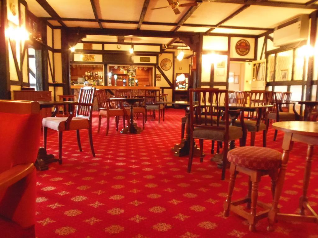 Potters International Hotel